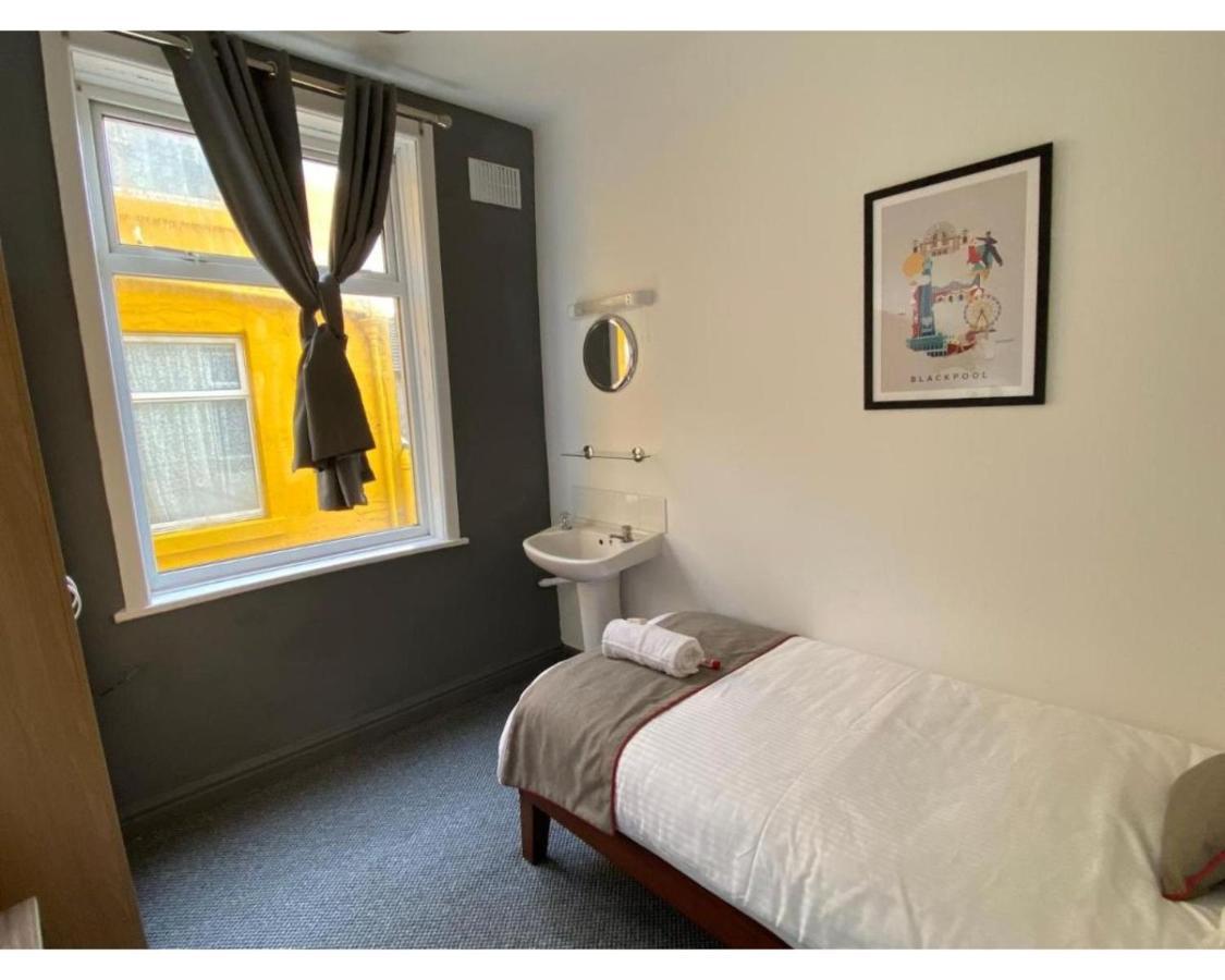 Hotel Bank Street Blackpool Zimmer foto